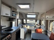 2023 SWIFT FINESSE 825 9.jpg